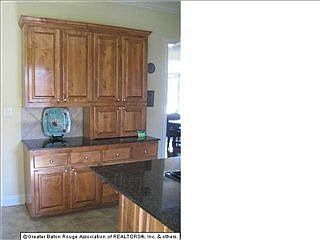 3rd image of 12437 Oak Alley Dr