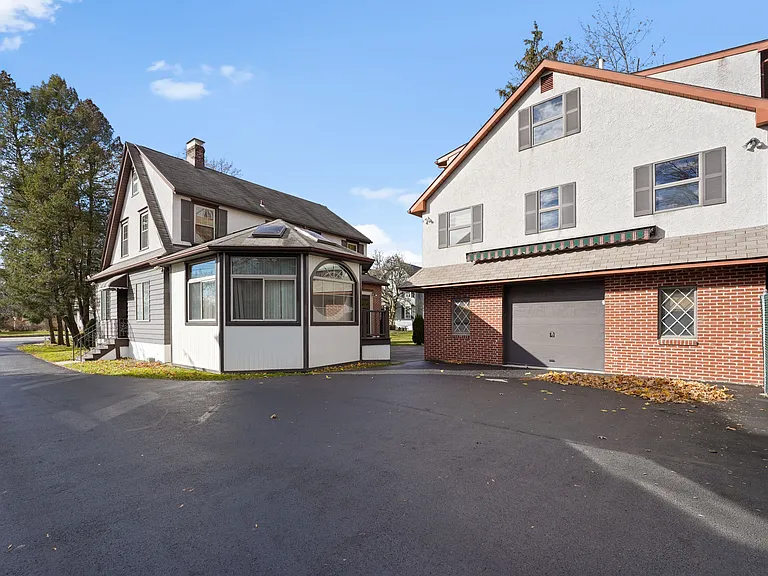 679 Valley Forge Rd — Photo 4