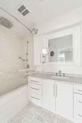 Rented by Compass | media 34