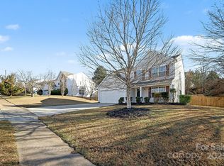 5937 Firethorne Ln, Concord, NC 28025