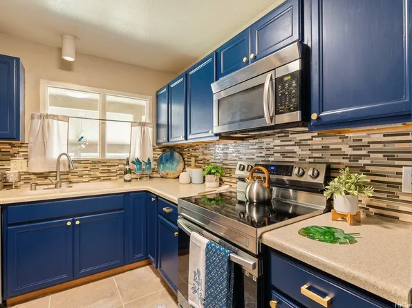 98-1369 Koaheahe Pl #989, Pearl City, HI 96782
