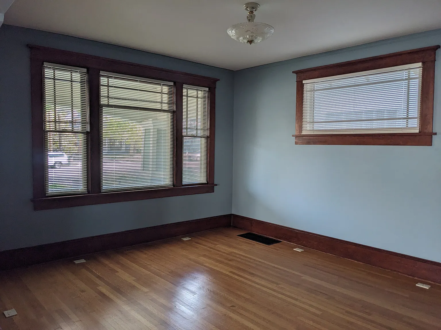 2 bed, 1200 sqft, $1,650 — Photo 2