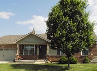 1606 Spring Mill Dr, Wentzville, MO 63385