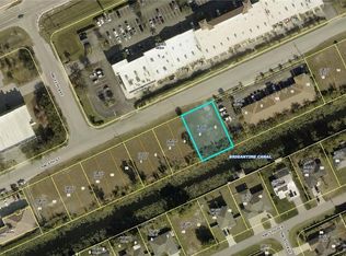 902 SW 4th St, Cape Coral, FL 33991