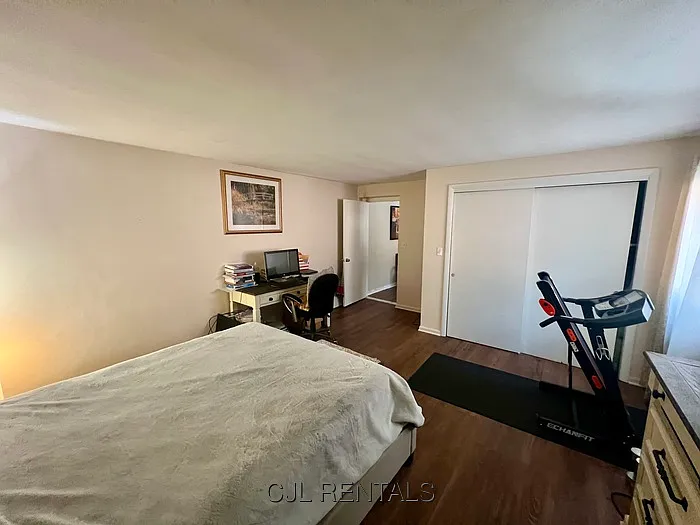 44 Lionel Ave #B — Photo 7