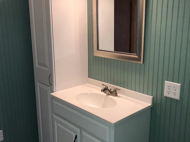 100 N Cherry St #11 — Photo 8