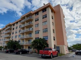 16465 NE 22nd Ave #1, North Miami Beach, FL 33160
