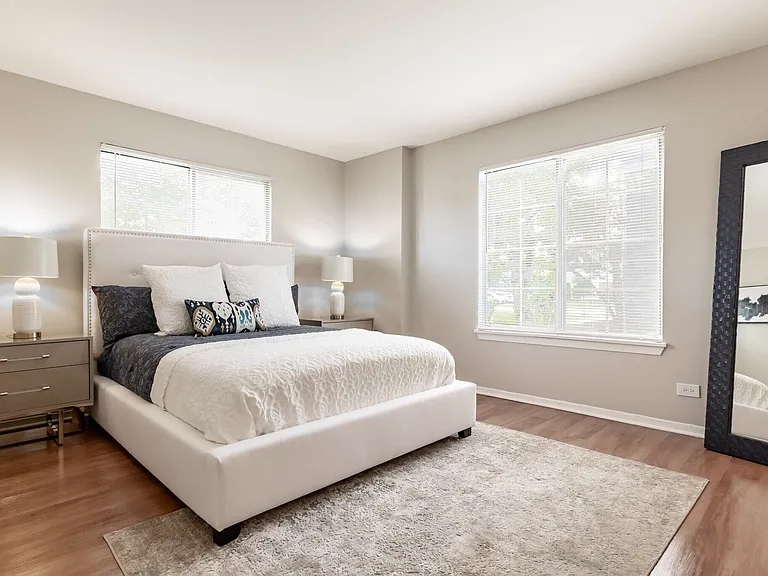 Savannah Trace Apartments — Photo 16