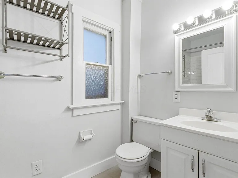 19 E Mithoff St — Photo 16