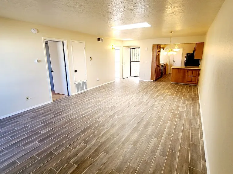 13119 Alice Ave NE — Photo 6