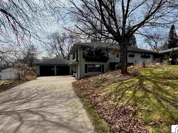 626 Austin Dr, Saint Peter, MN 56082