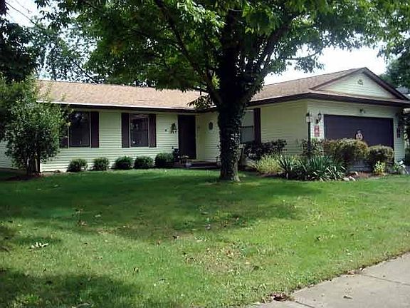 2nd image of 1948 Forest Lake Ct