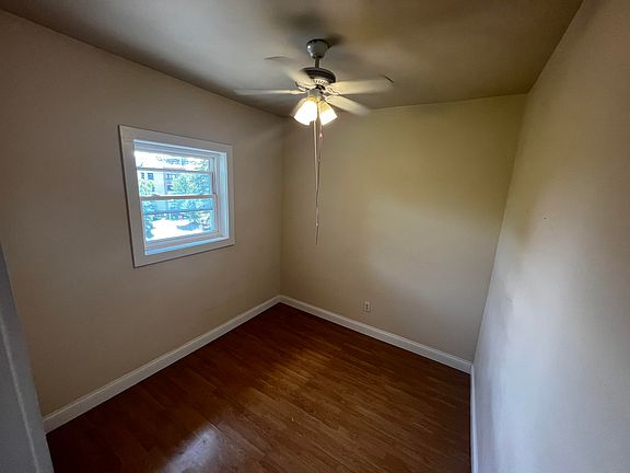 2nd image of 1215 White Ave APT 6