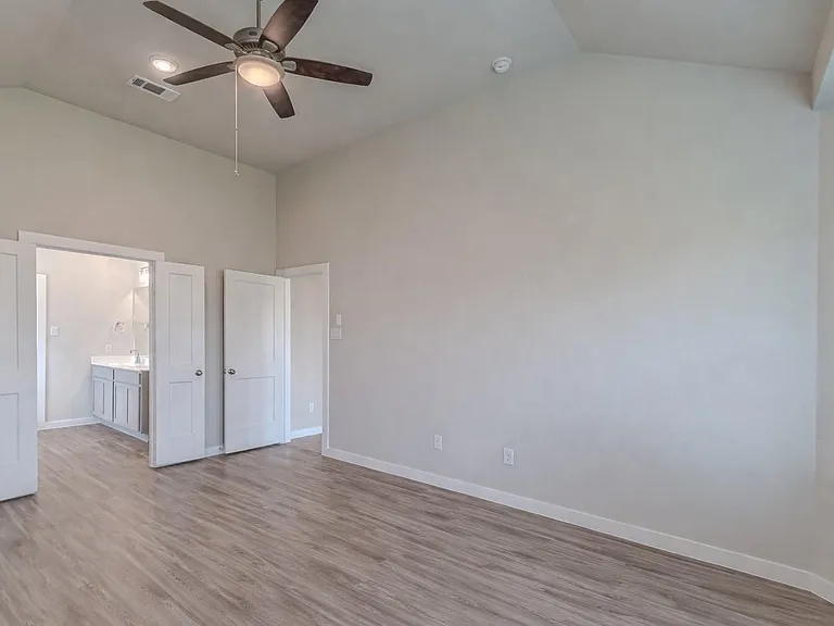 21606 Wave Hollow Dr — Photo 19