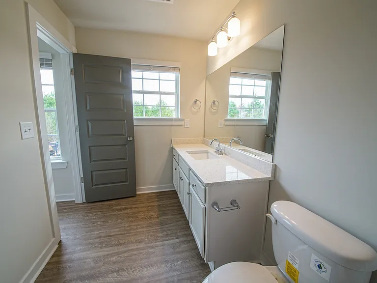 305 Lorien Way — Photo 12