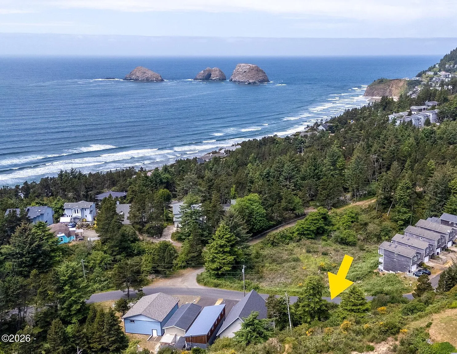 Tl 2100 Grand Ave photo 1