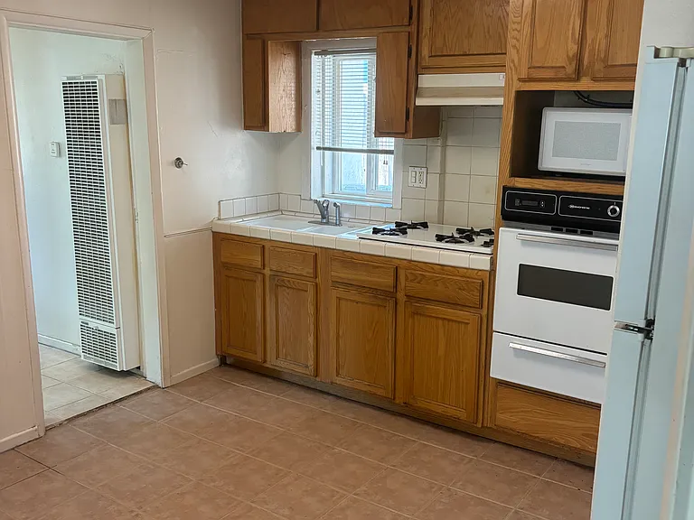 4476 Apricot Rd #C — Photo 2