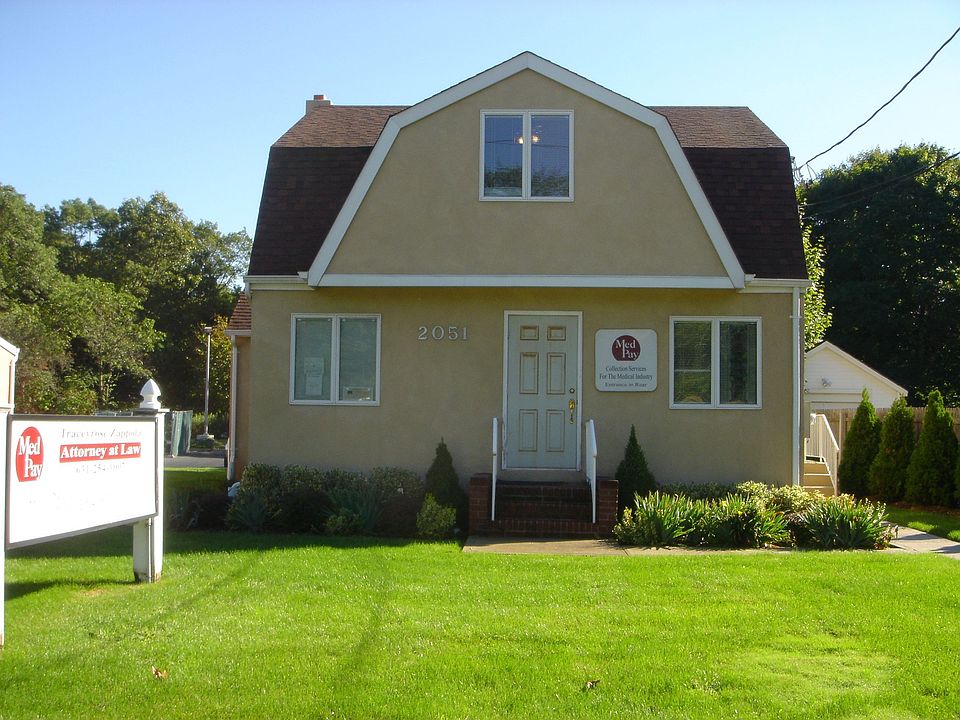 2nd image of 2051 Deer Park Ave