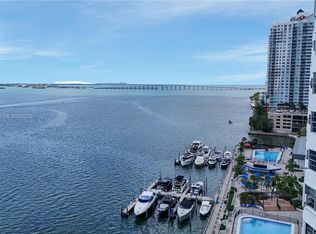 801 Brickell Bay Dr APT 1070, Miami, FL 33131