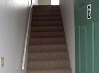 708 E Lincoln Trail Blvd APT 6, Radcliff, KY 40160