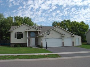 3424 Kalenda Ave NE, Saint Michael, MN 55376