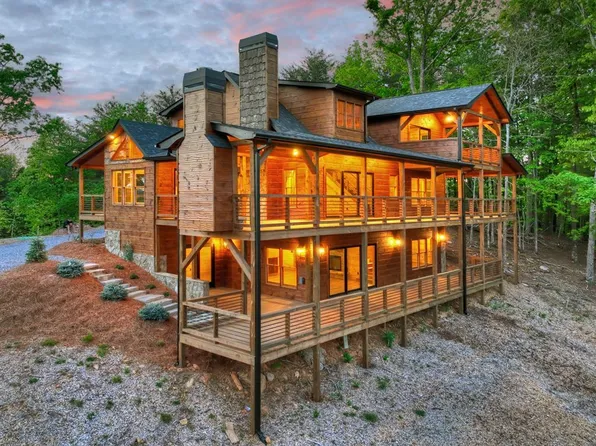 291 Pine Pass Cir, Mineral Bluff, GA 30559