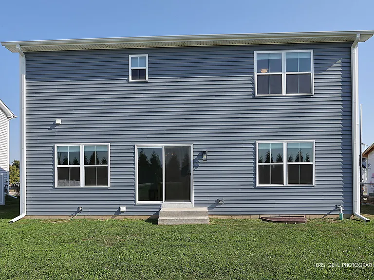 2490 Olivia Ct — Photo 24
