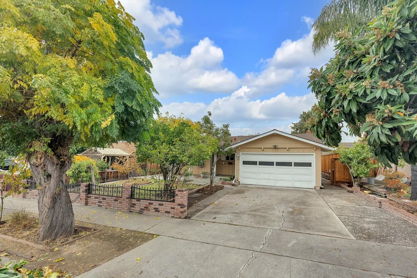 3429 Mount Prieta Dr photo 1