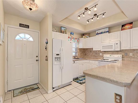 4th image of 8359 Wingate Dr #2010B2