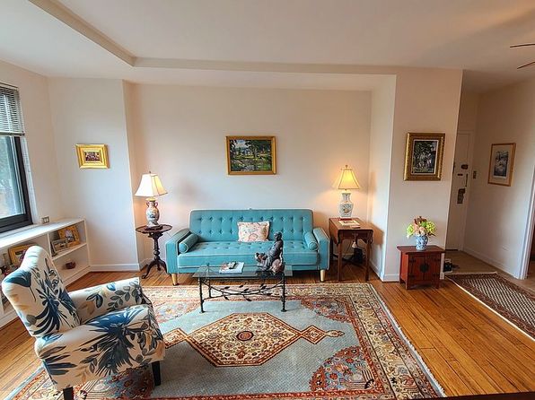 1021 Arlington Blvd APT 330