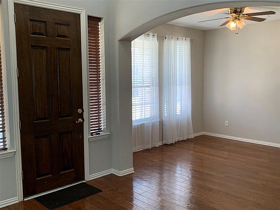 2nd image of 1415 Southern Pines Dr
