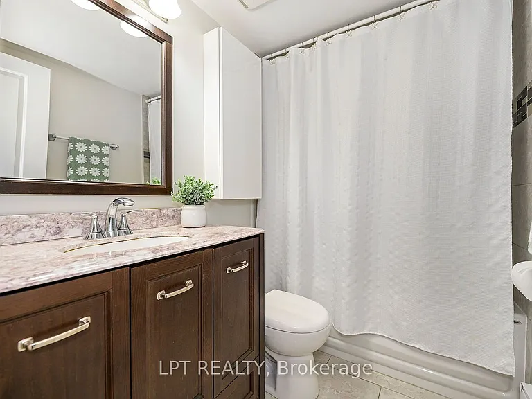 1300 Marlborough Ct #534 — Photo 32