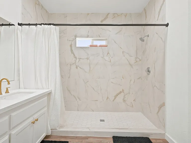 11505 Equinox Ave — Photo 22