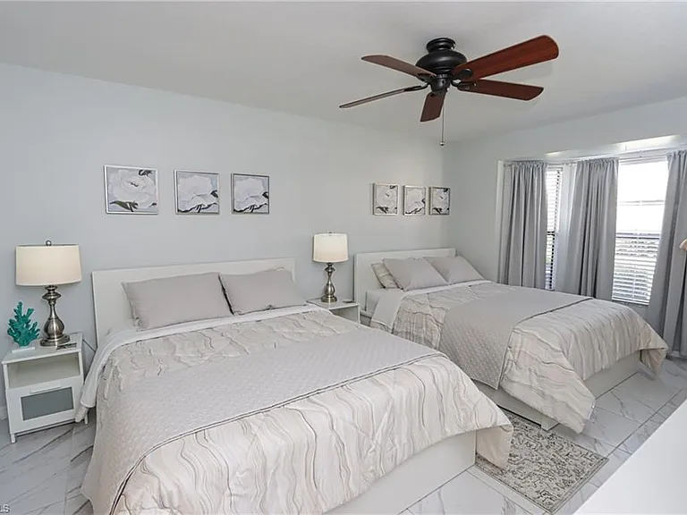 10805 Queen Anne Ln #203 — Photo 11