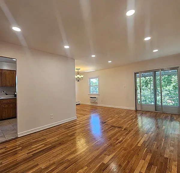 22-53 76th St #3F — Photo 4