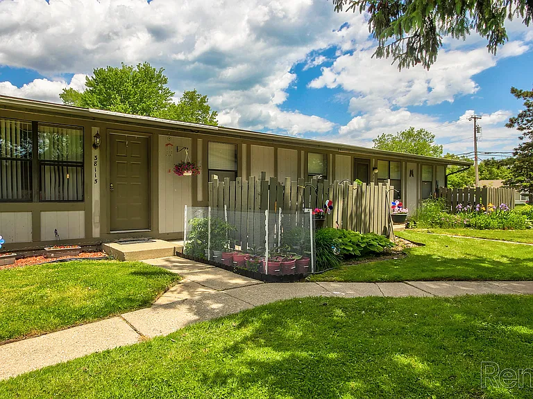 Willowood Apartments — Photo 15