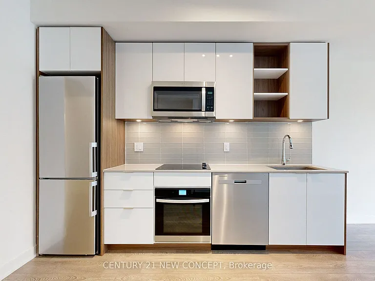543 Richmond St W #443 — Photo 3