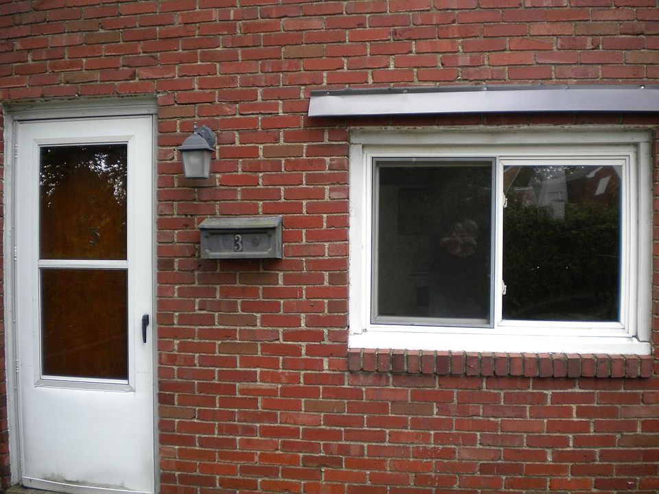 Front of apt.