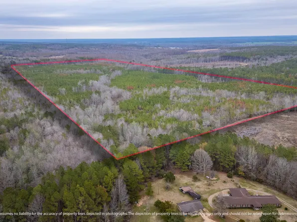 692 Mount Carmel Rd, Prentiss, MS 39474