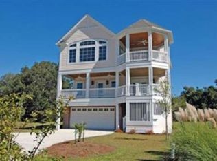 104 Bonnet Creek Ln, Southport, NC 28461