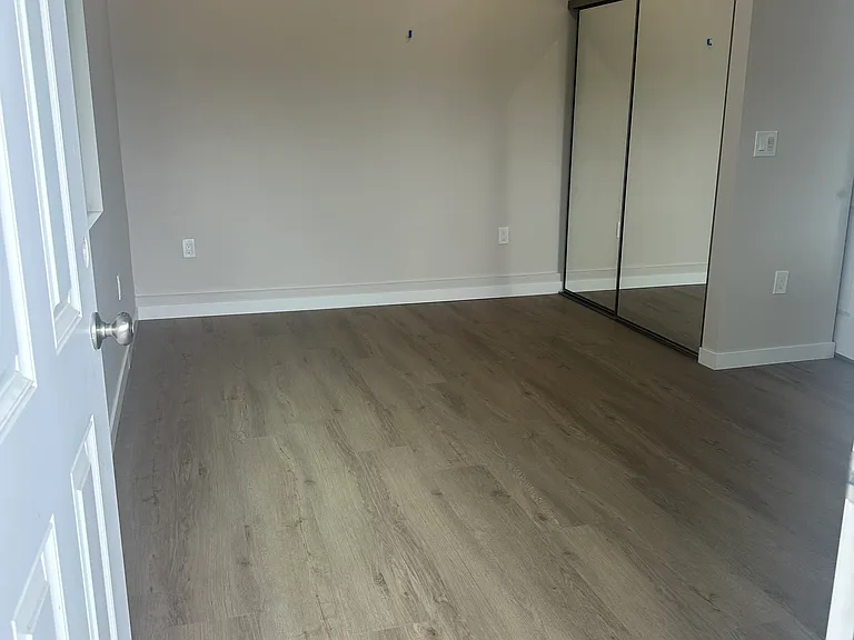 1812 Parrot St — Photo 7