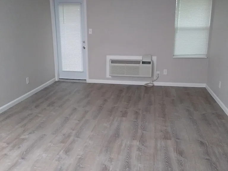 Hidden Ridge Apartments — Photo 7