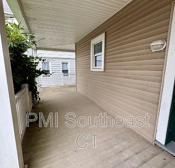 285 Montauk Ave #1 — Photo 7