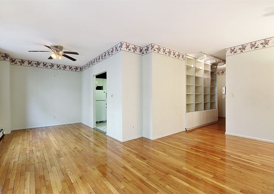 1st image of 315 W 99th St APT 6D