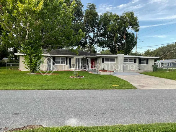 2213 Florence Ave, Leesburg, FL 34748