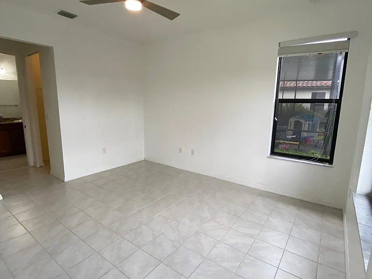 5447 Useppa Dr — Photo 27