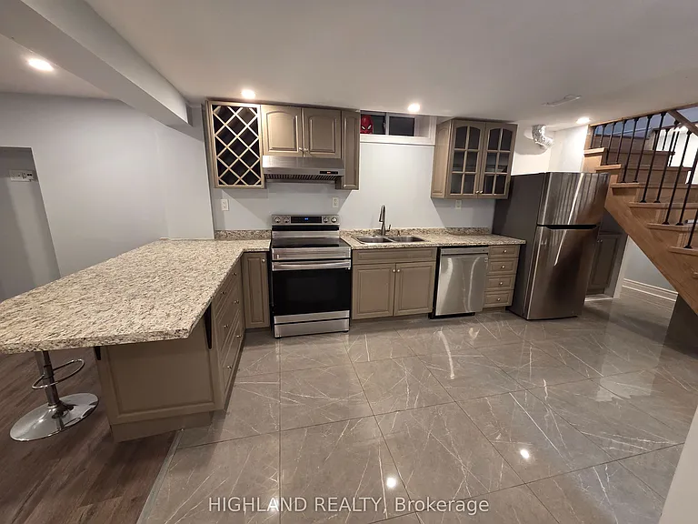 252 Hickory Cir #BASEMENT — Photo 4