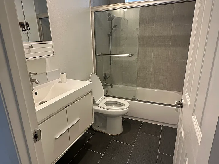 25152 Manzanita Dr — Photo 4