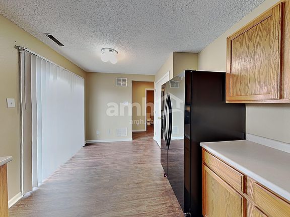5th image of 2012 Fullwood Dr