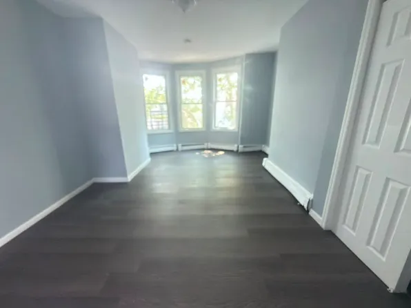 96 Cutler St #3, Newark, NJ 07104
